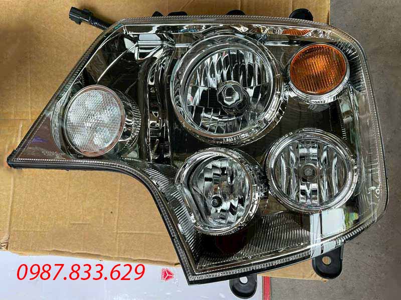 Đèn Pha Howo Sitrak T7H 440